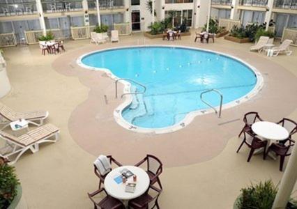 Clarion Hotel & Conference Center นอร์ทแธมป์ตัน ภายนอก รูปภาพ